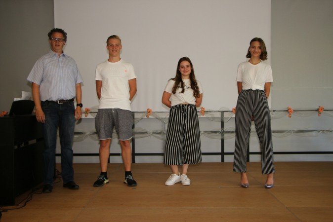 2019-06-28 16-14-44_fhd