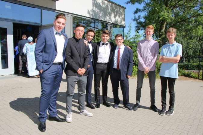 2019-06-28 16-38-29_fhd