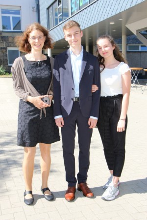 2019-06-28 16-40-35_fhd