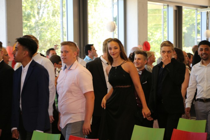 2019-06-28 17-04-26_fhd