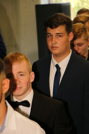 2019-06-28 17-05-45_fhd