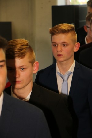 2019-06-28 17-05-47_fhd