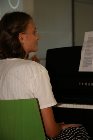 2019-06-28 17-20-53_fhd