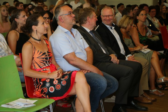 2019-06-28 17-26-45_fhd