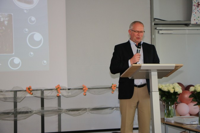 2019-06-28 17-30-27_fhd