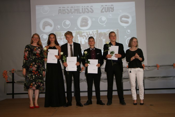 2019-06-28 17-47-07_fhd