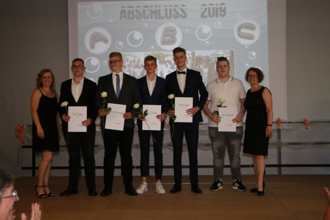 2019-06-28 18-09-24_fhd