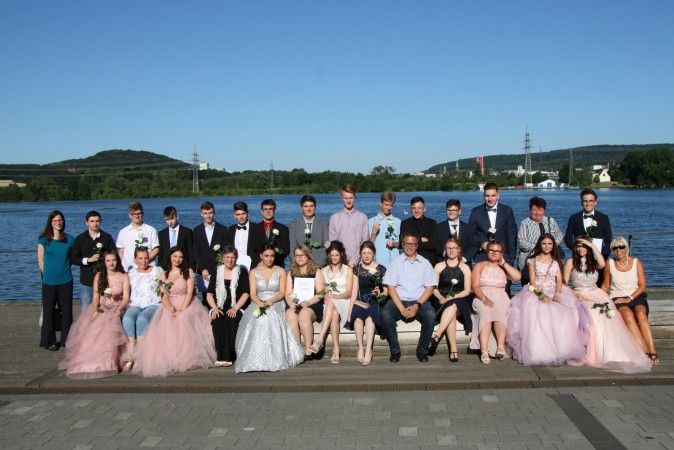 2019-06-28 18-35-21_fhd