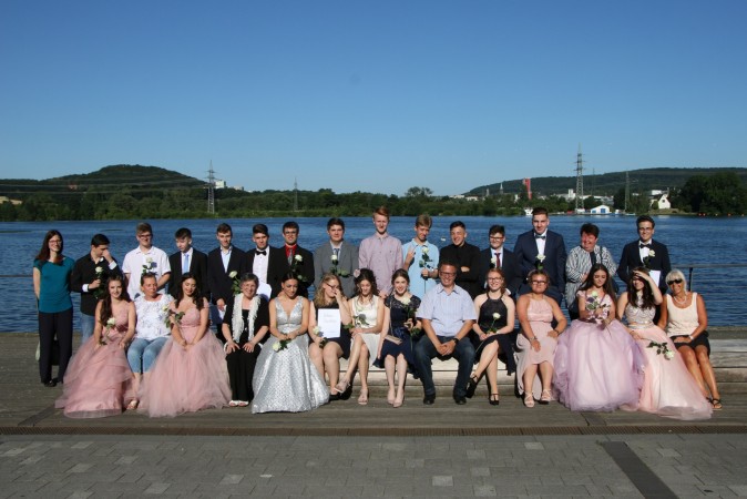 2019-06-28 18-35-23_fhd