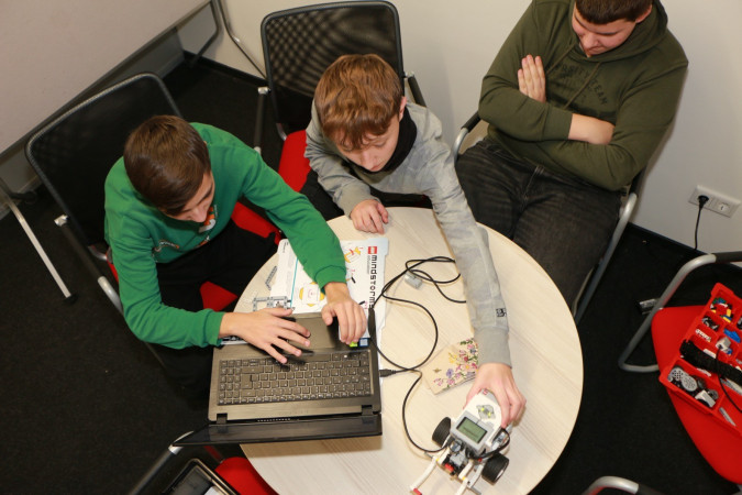 2023-12-02 13-47-04_69_bildgröße ändern_web