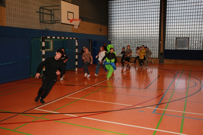 2024-02-09 08-48-34_web