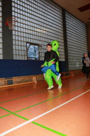 2024-02-09 08-49-61_web