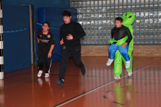 2024-02-09 08-54-16_web