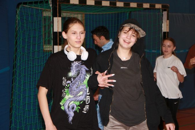 2024-02-09 09-27-38_web