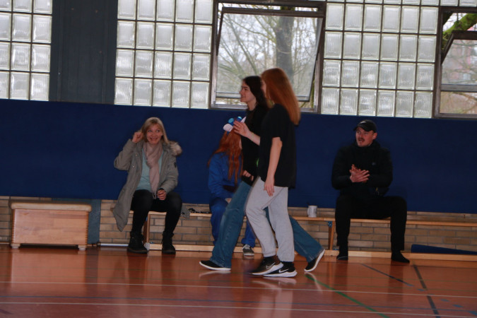 2024-02-09 12-22-05_web