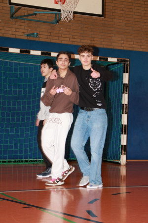 2024-02-09 12-37-35_web