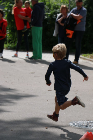 2023-09-23-12-04-01-40-web 