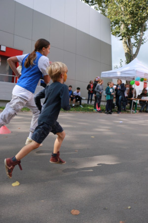 2023-09-23-12-06-18-63-web 