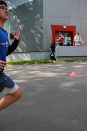 2023-09-23-12-06-24-67-web 