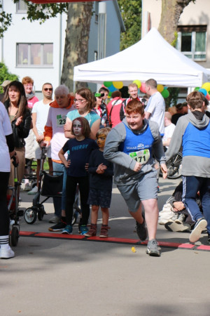 2023-09-23-12-08-02-81-web 