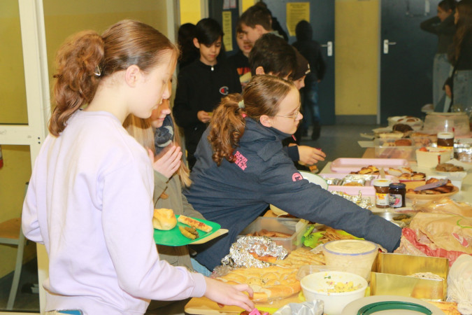 2024-01-25 08-39-50_web