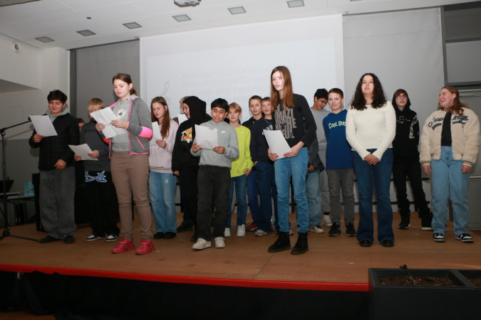 2024-01-25 12-42-24_web