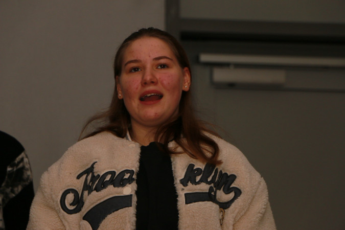 2024-01-25 12-42-42_web