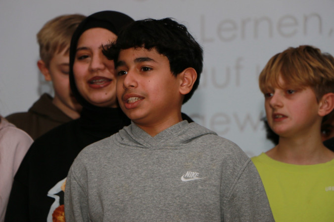 2024-01-25 12-42-47_web