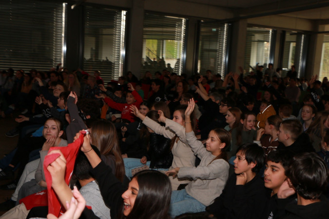 2024-01-25 12-44-38_web